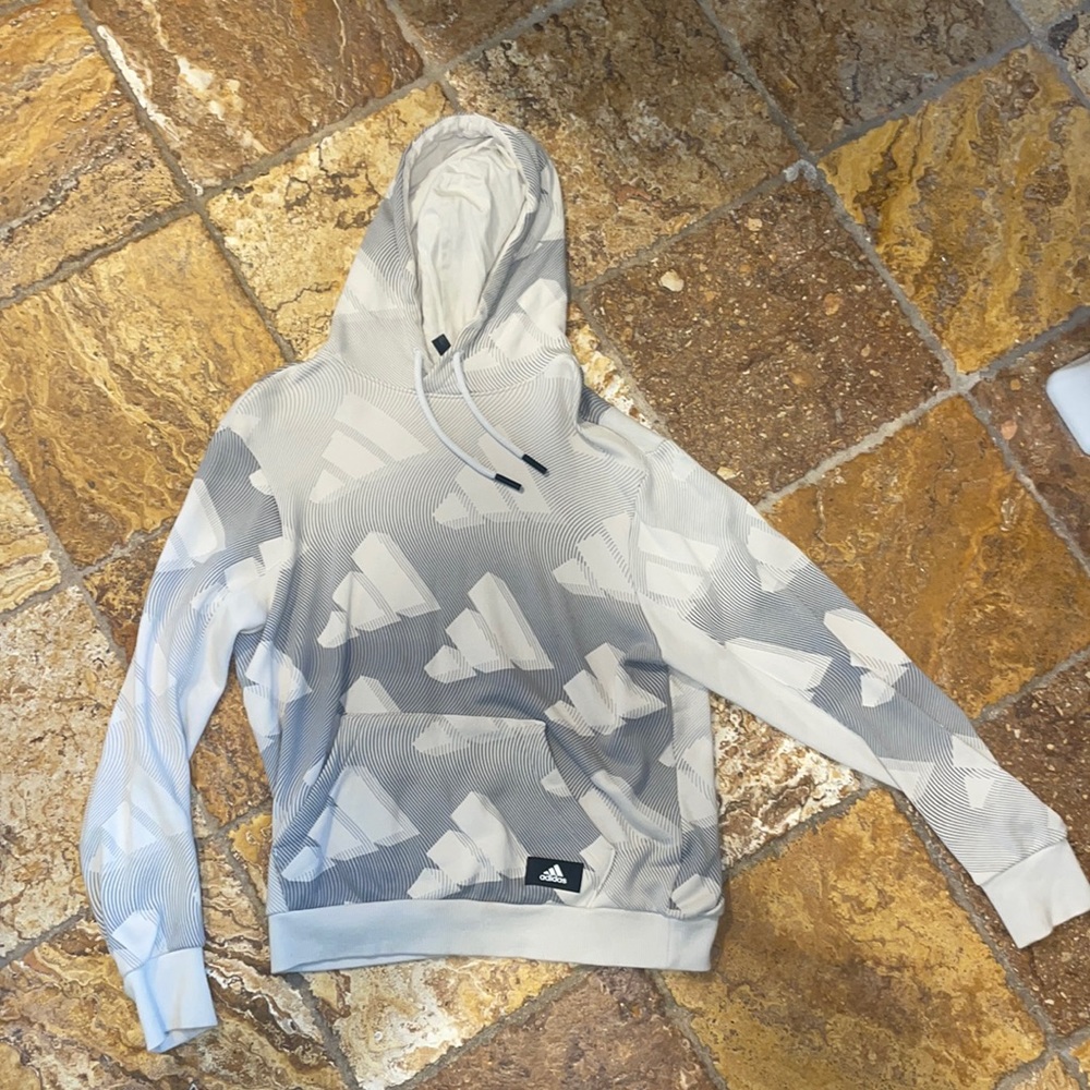 I’m Selling an Adidas Hoodie!